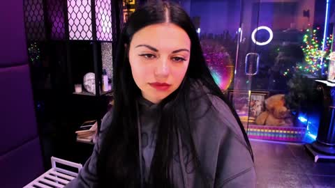 Snapshot of alma_pearl chatting on October 26, 2025, 8:20 am Alma online show from October 26, 2025, 8:20 am