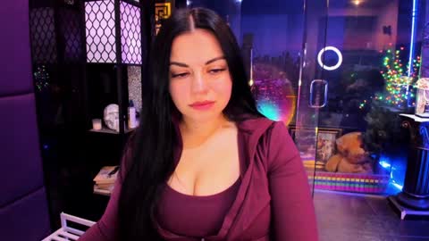 Snapshot of alma_pearl chatting on November 29, 2025, 9:45 am Alma online show from November 29, 2025, 9:45 am