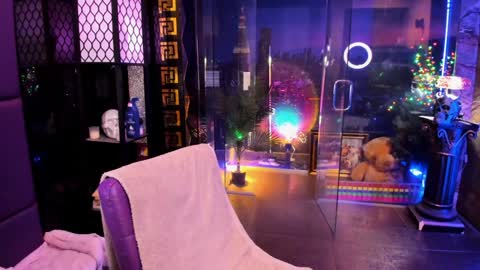 Snapshot of alma_pearl chatting on January 7, 2026, 6:38 am Alma online show from January 7, 2026, 6:38 am