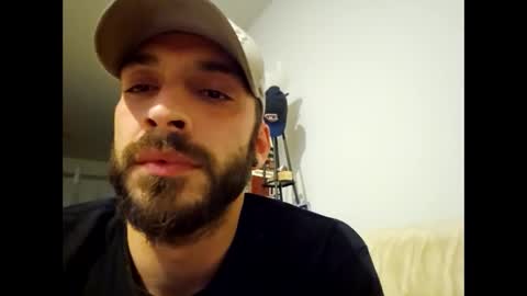 Snapshot of almarik chatting on November 26, 2025, 2:01 am almarik online show from November 26, 2025, 2:01 am