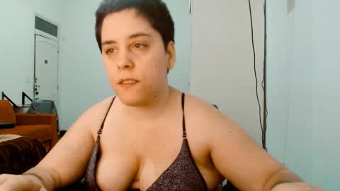 Almond online show from January 11, 2026, 12:04 am