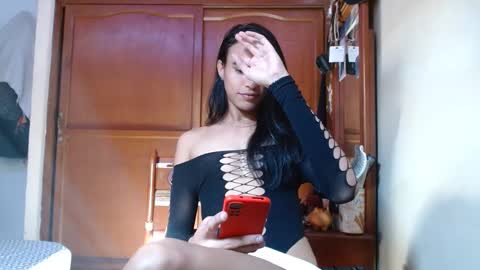 STEPHAN  online show from February 9, 2025, 2:18 pm