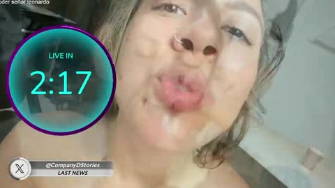 Snapshot of alondra_on_fire chatting on May 22, 2026, 3:28 pm Alondra Suarez online show from May 22, 2026, 3:28 pm