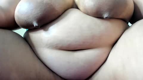 Snapshot of alondra_zaens chatting on February 16, 2025, 11:48 pm Alondra online show from February 16, 2025, 11:48 pm