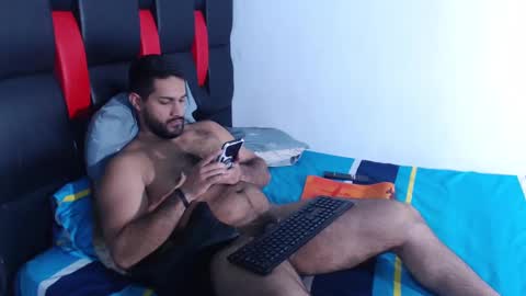 alonxoo online show from February 21, 2025, 12:27 am