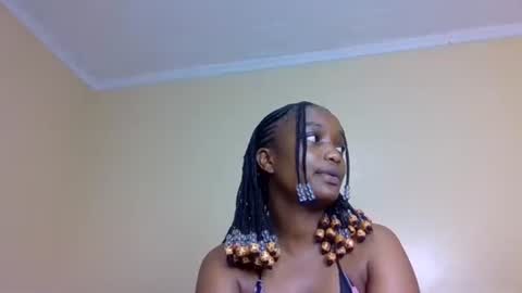 Elly online show from November 17, 2025, 12:33 pm