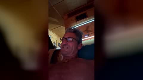 alpacamike online show from January 15, 2026, 7:46 am