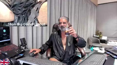 alpha_uk_boss online show from April 27, 2026, 2:53 am