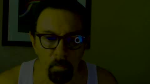 alphablue_wolf1295 online show from September 19, 2025, 8:49 am