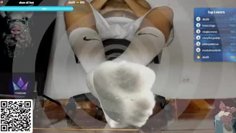 Snapshot of alphafindom982 chatting on July 3, 2026, 5:19 pm MASTER FINDOM DRAIN... online show from July 3, 2026, 5:19 pm