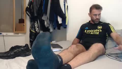 Snapshot of alphagod_luke chatting on October 8, 2025, 3:04 am alphagod_luke online show from October 8, 2025, 3:04 am