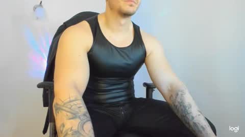 Snapshot of alphagodleatherking92 chatting on December 21, 2024, 6:41 am LeatherMaster online show from December 21, 2024, 6:41 am
