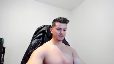 Snapshot of alphagodleatherking92 chatting on February 13, 2025, 8:48 am LeatherMaster online show from February 13, 2025, 8:48 am