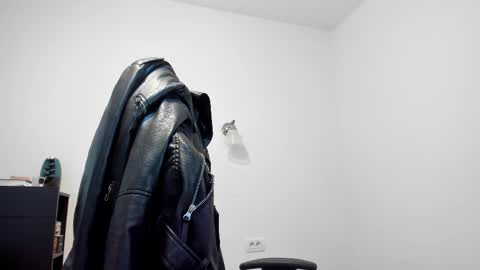 Snapshot of alphagodleatherking92 chatting on February 21, 2025, 9:45 am LeatherMaster online show from February 21, 2025, 9:45 am