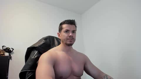 LeatherMaster online show from February 18, 2026, 10:11 am