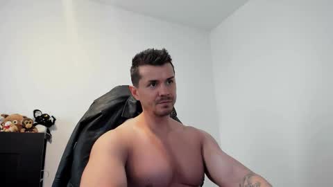 LeatherMaster online show from February 28, 2026, 12:28 pm