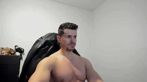 LeatherMaster online show from May 31, 2026, 6:09 pm