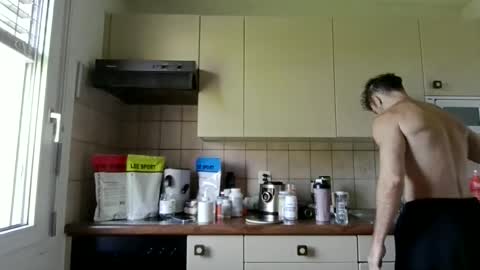 Snapshot of alphah_hunk chatting on April 26, 2026, 9:40 am alphah_hunk online show from April 26, 2026, 9:40 am