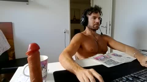 Snapshot of alphah_hunk chatting on May 13, 2026, 9:50 am alphah_hunk online show from May 13, 2026, 9:50 am
