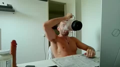 Snapshot of alphah_hunk chatting on May 30, 2026, 9:28 am alphah_hunk online show from May 30, 2026, 9:28 am