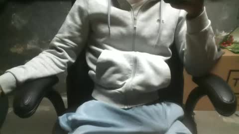 Snapshot of alphamvf chatting on January 14, 2026, 8:53 am alphamvf online show from January 14, 2026, 8:53 am