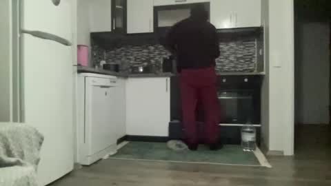 AlphAndre online show from February 25, 2025, 5:25 pm