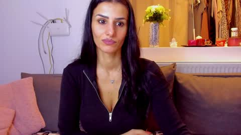 Michelle online show from February 23, 2026, 11:13 pm