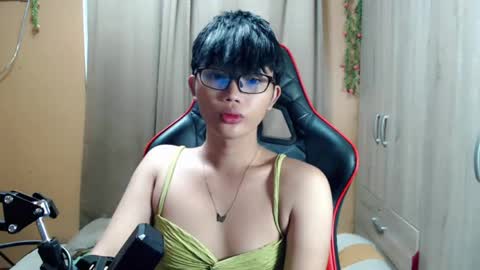 Snapshot of althea_ii chatting on May 6, 2026, 11:48 am Althea online show from May 6, 2026, 11:48 am