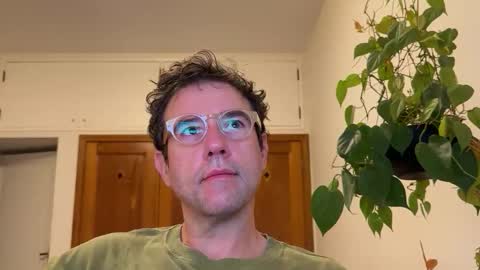 Snapshot of alto1e90br chatting on April 7, 2026, 9:15 pm alto1e90br online show from April 7, 2026, 9:15 pm