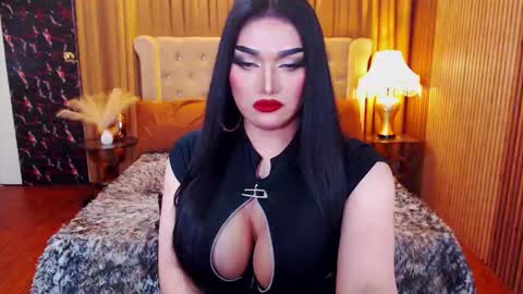 Alura Jhenson online show from September 10, 2025, 7:25 pm