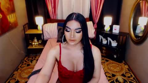 Snapshot of alurajhenson chatting on May 19, 2026, 5:41 pm Alura Jhenson online show from May 19, 2026, 5:41 pm