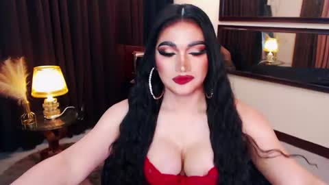 Snapshot of alurajhenson chatting on June 16, 2026, 7:11 am Alura Jhenson online show from June 16, 2026, 7:11 am