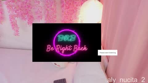 Im back 3 follow me on instagram  na misuan online show from February 3, 2026, 4:43 am