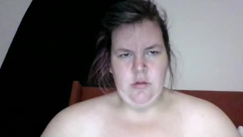 Snapshot of alycewonderland96 chatting on August 4, 2026, 2:48 am Alyce in Wonderland online show from August 4, 2026, 2:48 am