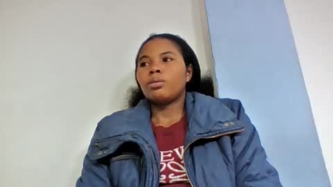 alydie7 online show from May 11, 2026, 3:29 pm