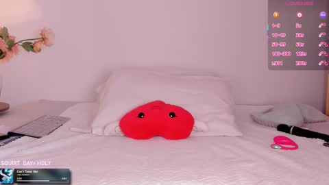 Aly Instg oficial alyjones  Lush and Domi love toys are on online show from February 11, 2026, 9:20 pm