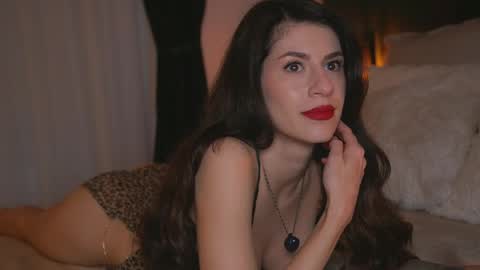 Snapshot of alyonaqueen_ chatting on May 9, 2026, 7:52 pm Alyona online show from May 9, 2026, 7:52 pm