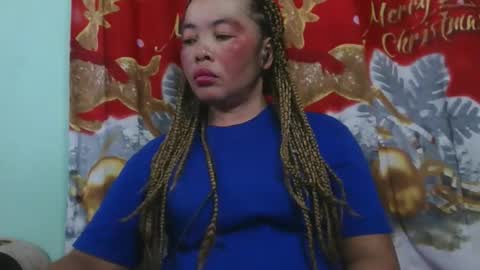 alypierette online show from February 23, 2026, 8:33 am