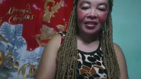 alypierette online show from February 26, 2026, 2:43 am