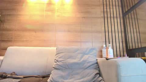 Snapshot of alys_molly chatting on March 28, 2026, 10:59 am sopie online show from March 28, 2026, 10:59 am