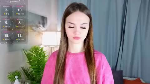 Snapshot of alyshaplescia chatting on July 17, 2026, 4:56 pm Mona online show from July 17, 2026, 4:56 pm