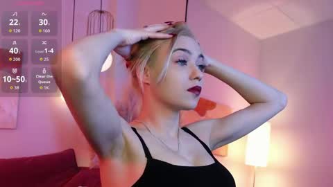 Alysia online show from April 26, 2026, 9:34 pm