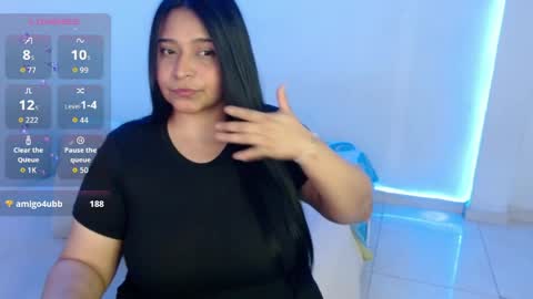 Snapshot of alyson_97 chatting on June 1, 2026, 8:38 am Alyson online show from June 1, 2026, 8:38 am
