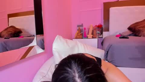 alysonjackson online show from February 26, 2026, 7:35 pm