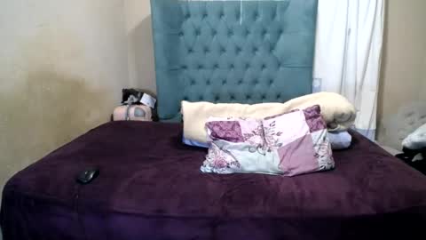 Snapshot of alyssabrownx chatting on June 19, 2026, 3:27 pm alyssabrownx online show from June 19, 2026, 3:27 pm