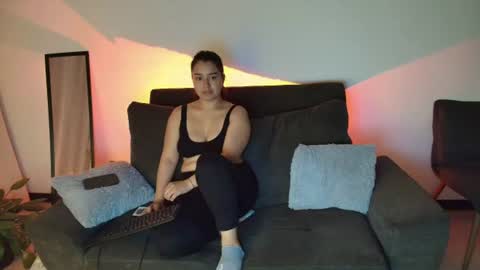 alyssia wolds online show from August 10, 2026, 2:26 am