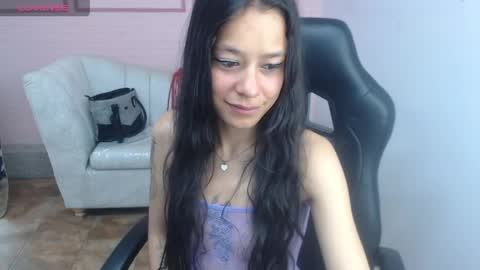 Amaia online show from April 13, 2026, 12:32 pm