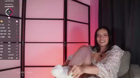 Snapshot of amaisinclair chatting on July 23, 2026, 10:08 pm Amai Sinclair online show from July 23, 2026, 10:08 pm