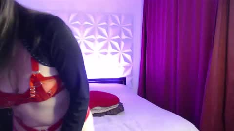 Amalett online show from March 22, 2026, 11:13 am