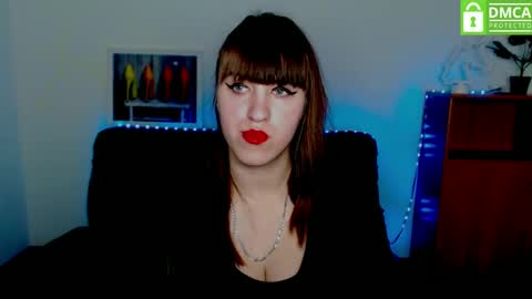 Snapshot of amali_ivanna_smit chatting on December 19, 2024, 12:12 pm Ivanna online show from December 19, 2024, 12:12 pm